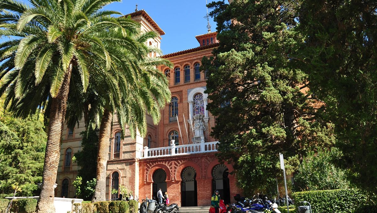 Facultad Odontologia de la Universidad de Granada (Fuente: UGR)