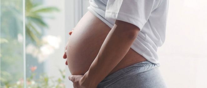 Mujer durante el embarazo (Fuente: Freepik)