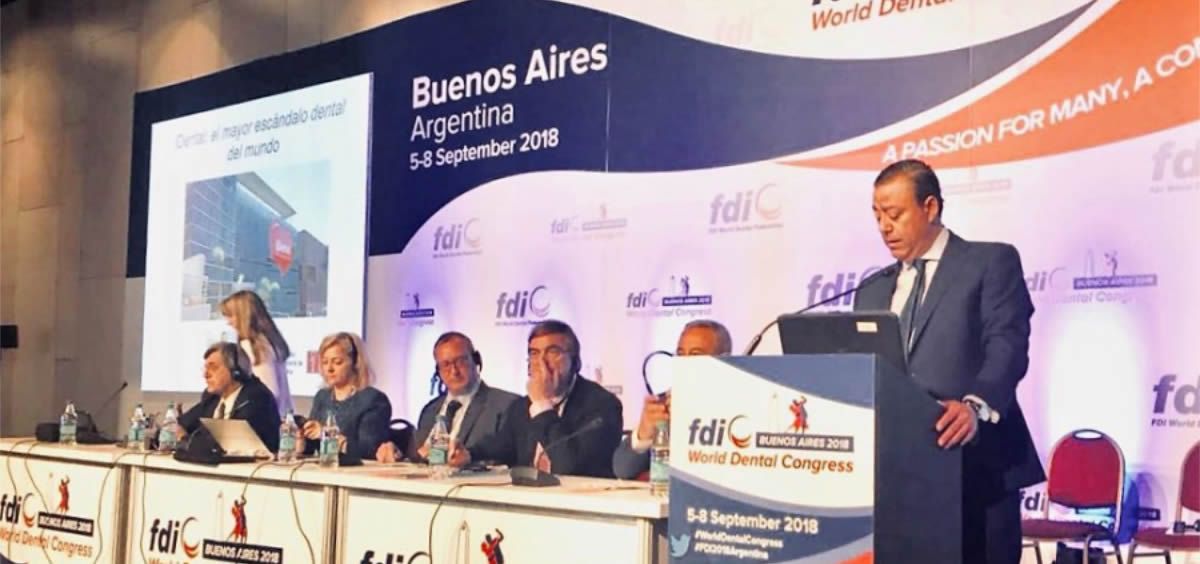 Óscar Castro, presidente del Consejo General de Dentistas, durante su intervención en el Congreso Mundial de la FDI celebrado en Buenos Aires
