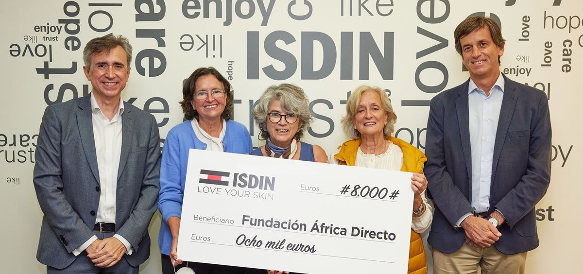 ISDIN ha proporcionado 79.000 fotoprotectores a lo largo de 2021 y ahora realiza una donación de 8.000 euros a la ONG