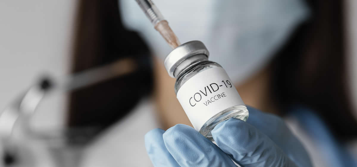 Vacuna contra la Covid-19 (Foto. Freepik)