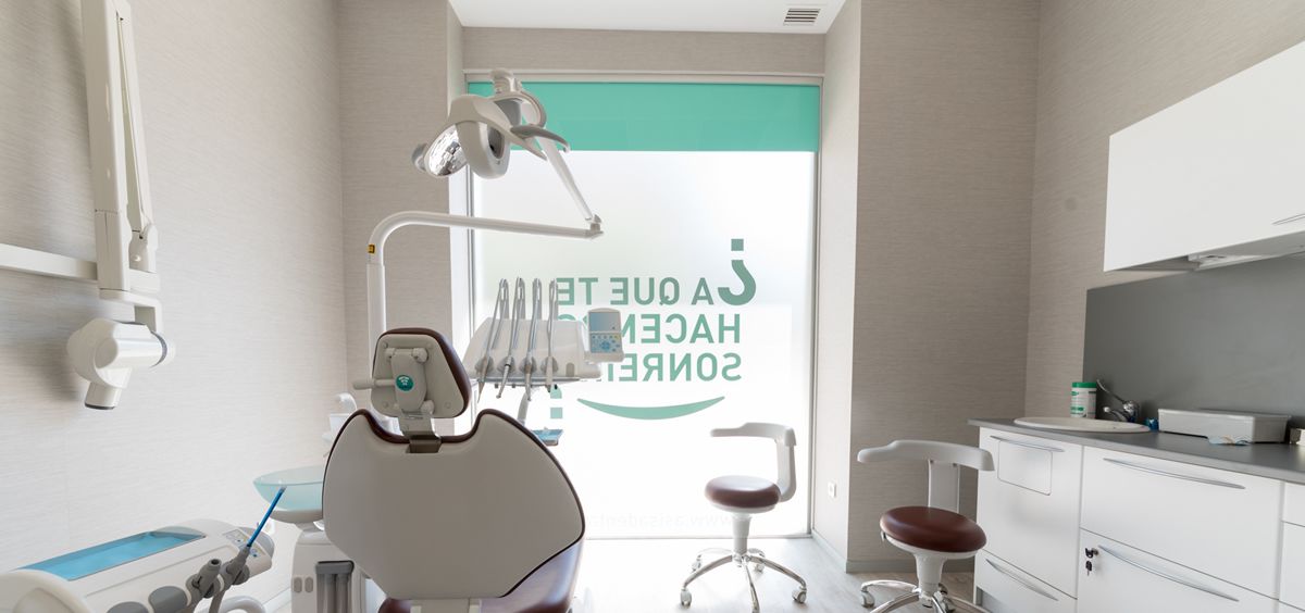 La nueva clínica Asisa Dental en Las Palmas de Gran Canaria cuenta con cuatro gabinetes dotados con tecnología para realizar cualquier tratamiento bucodental (Foto. Asisa)