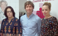 Miembros de Linde Healthcare, junto a Begoña Martín Bielsa, presidenta de la ASEM.