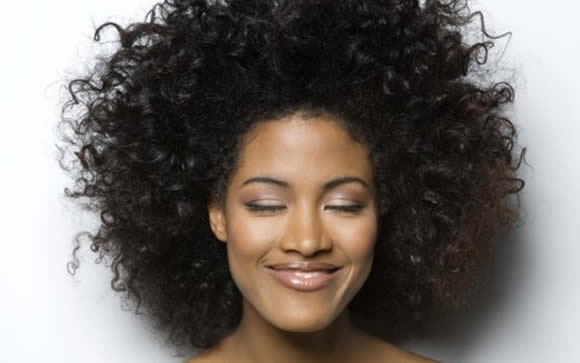 Si tienes el pelo afro antillano… ¡No desesperes!