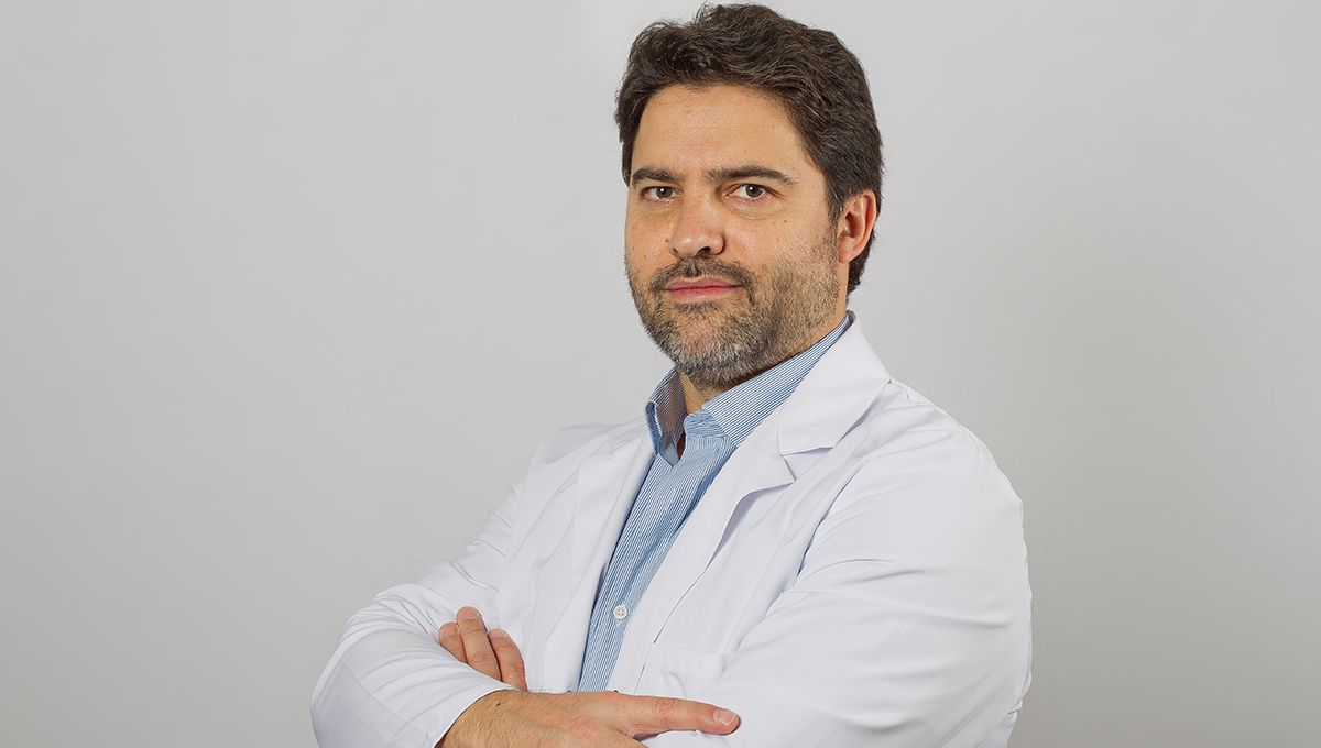 Dr. Javier Cambronero Santos, Jefe de Servicio de Urología del Hospital Quirónsalud San José y del Centro Médico Quirónsalud Valdebebas (Foto. Quirónsalud)
