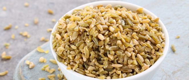 Es parecido al arroz integral y a la quinoa, sobre todo en cuanto a su uso en la cocina, concretamente tiene más fibra que esta última y apenas grasas insaturadas