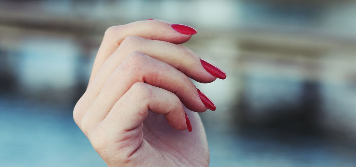 Tips para que el verano no dañe tus uñas