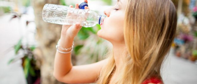 La hidratación es un factor fundamental en verano