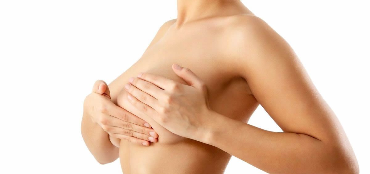 Una mastectomía tiene como objetivo la reconstrucción mamaria