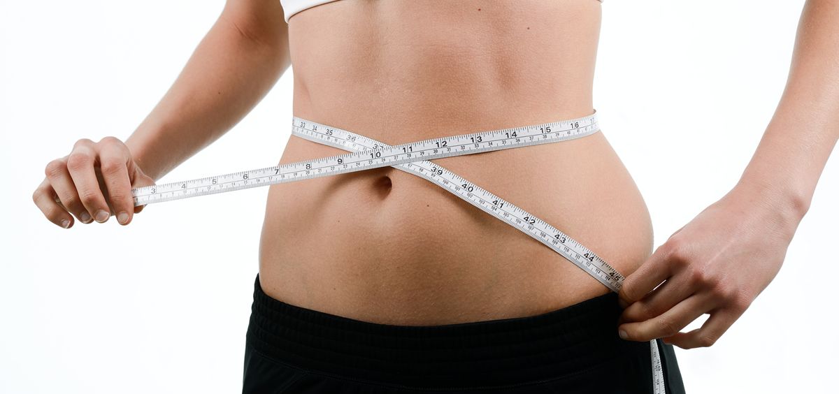 Si el cuerpo consume demasiadas calorías o quema muy pocas, se produce un aumento de peso
