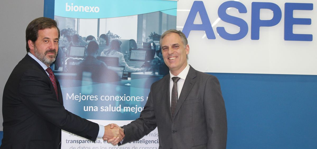 Carlos Rus, presidente de ASPE, y Joan Batlle, country manager de Bionexo Ibérica (Foto. ECSalud)