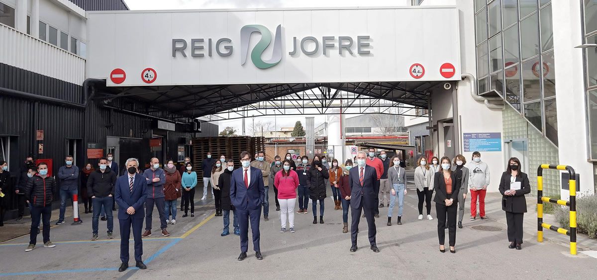 Illa visita la nueva planta de producción de medicamentos inyectables de Reig Jofre