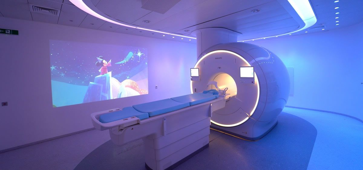 Philips y Disney se unen para reducir el miedo y la ansiedad de los niños durante las resonancias magnéticas   PHILIPS