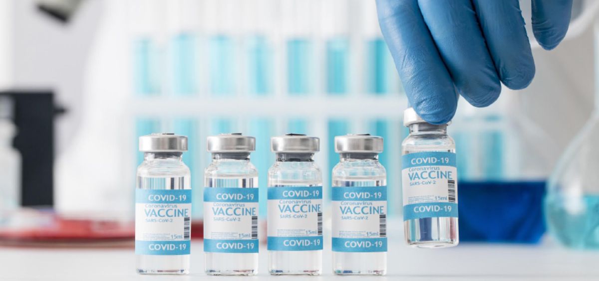 Dosis de las vacunas contra la COVID 19 (Foto. Freepik)