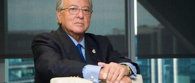 El presidente de la Fundación A.M.A., impulsa la recogida de firmas para reconocer Amancio Ortega