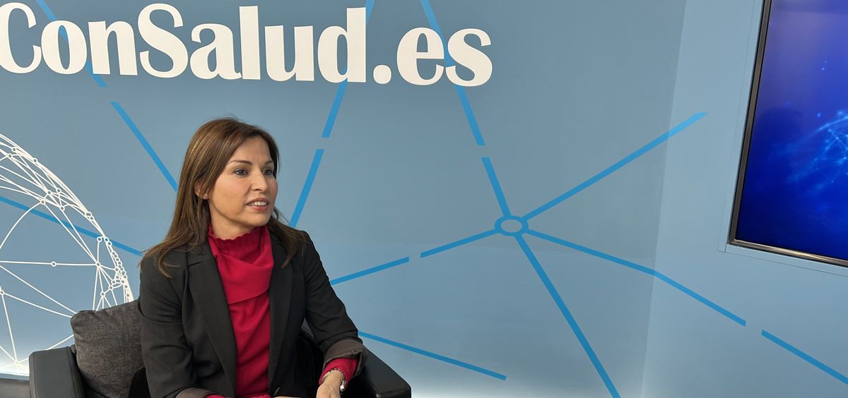 Lorena Saus, CEO del Grupo Biomédico Ascires durante una entrevista en el plató de ConSalud TV. (Foto. ConSalud.es)
