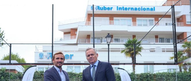 Acuerdo del Hospital Ruber Internacional y La Masó Sport Club (Foto. Quirónsalud)