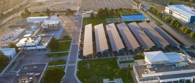 Los paneles solares instalados en la planta de GSK en Aranda (Foto. GSK)