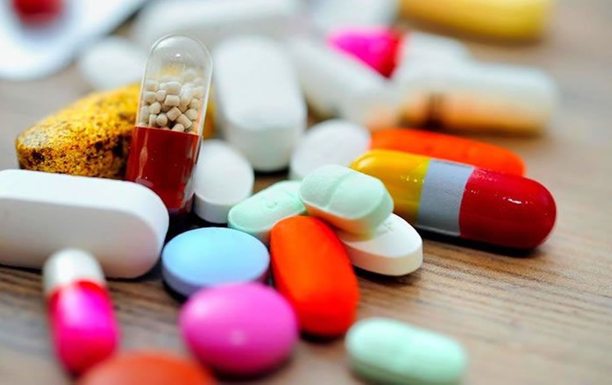 Farmacéuticas pagarán 878 millones a Florida por ola de muertes por opiáceos