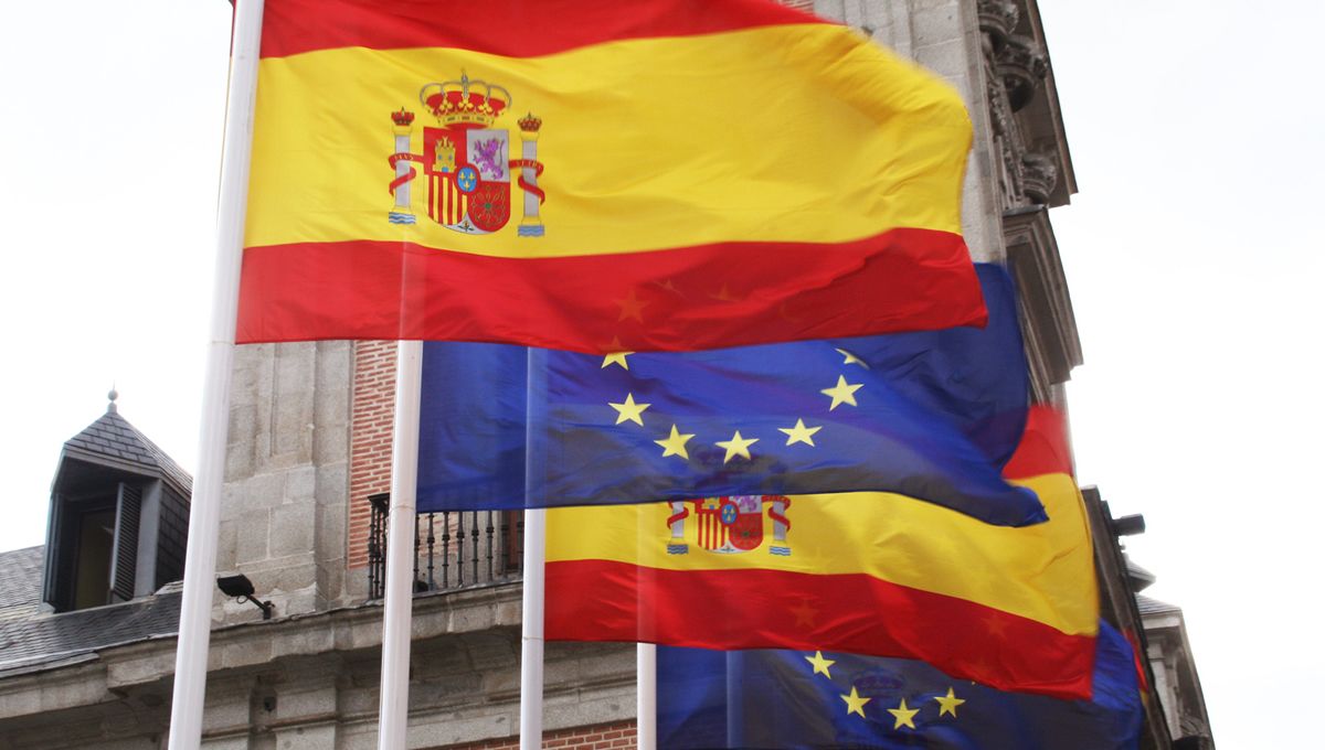 Banderas de España y la Unión Europea (Foto. Flickr)