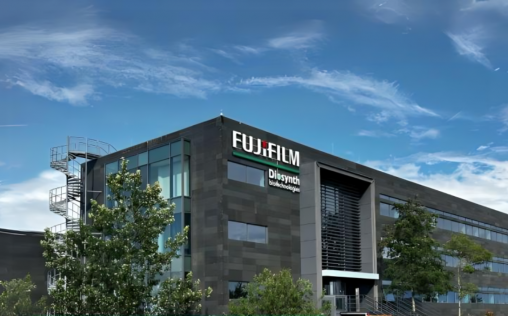 Fujifilm Diosynth fracasa en su estrategia y reestructura su plantilla con 240 despidos