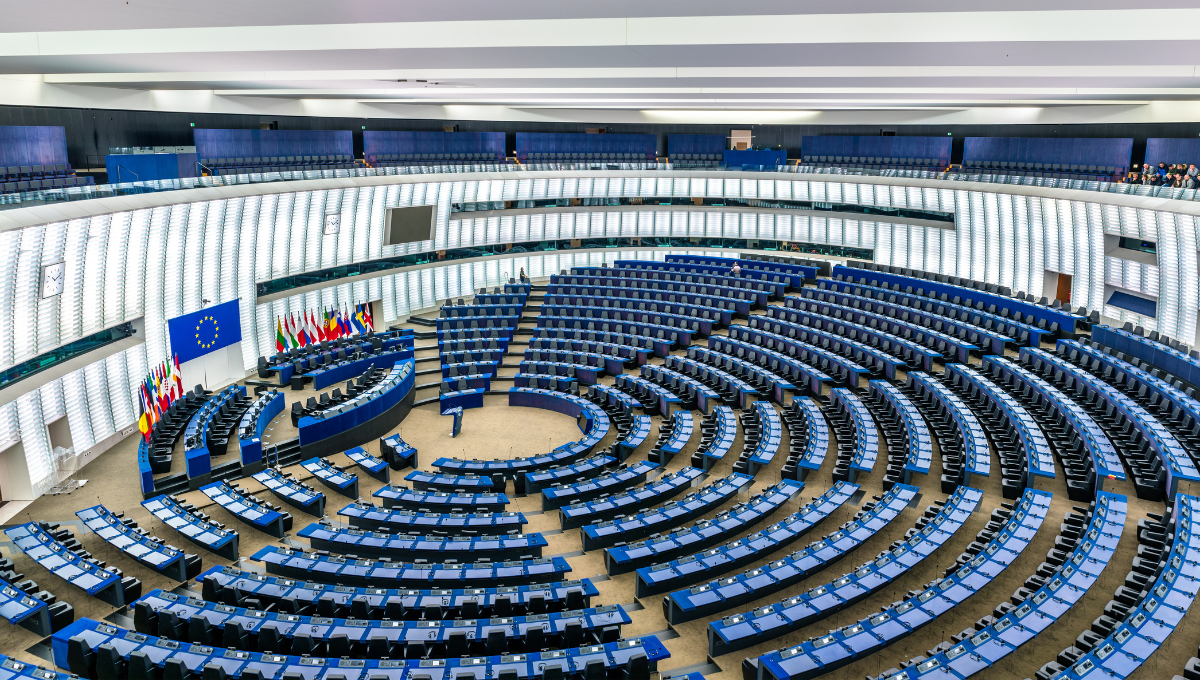 Sala de Plenos del Parlamento Europeo en Estrasburgo (Foto. Canva)