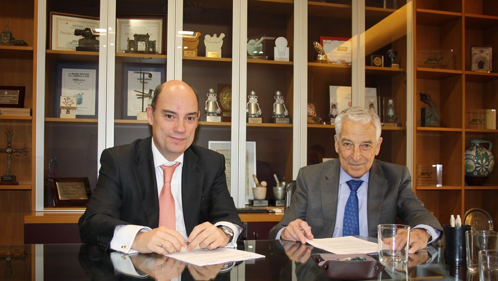 José Manuel Inchausti, CEO territorial de Mapfre Iberia, y Miguel Carrero, presidente de PSN.