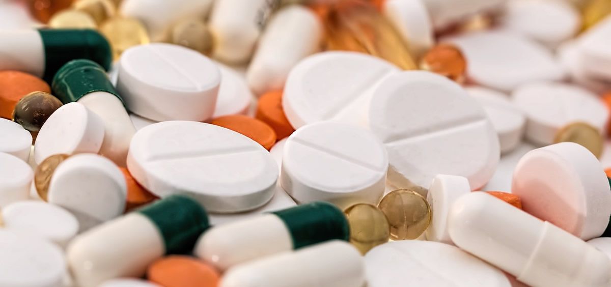 Farmacéuticas ofrecen pagar 26.000 millones por la crisis de los opioides