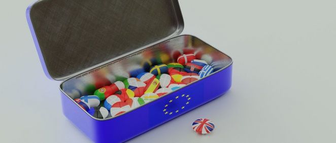Reino Unido insta a los proveedores a almacenar medicamentos