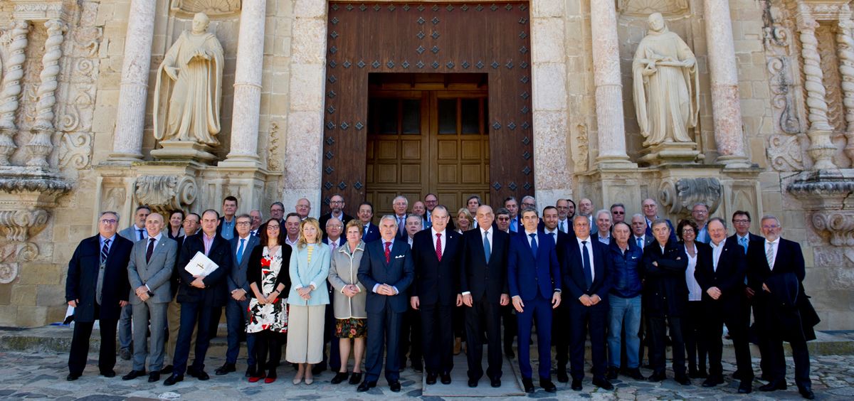 Mutual Médica reúne a representantes de 33 colegios de médicos de España