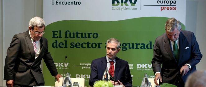 DKV apuesta por aumentar la colaboración público y privada en sanidad 