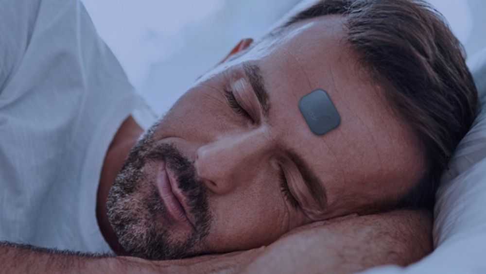 Este nuevo dispositivo monitoriza nuestro sueño y ayuda a identificar problemas como la apnea (Foto. Beddr SleepTuner)