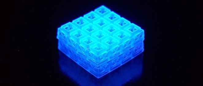 Cubos  impresos en 3D que sirven como andamios para huesos rotos. (Foto. OHSU)