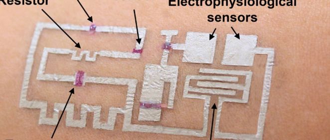 Desarrollan una forma de escribir circuitos electrónicos directamente sobre la piel. (Foto. Universidad de Houston)