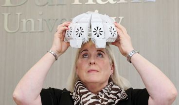 Elaboran un caso de infrarrojos que puede servir de terapia para la demencia (Foto. Universidad de Durham)