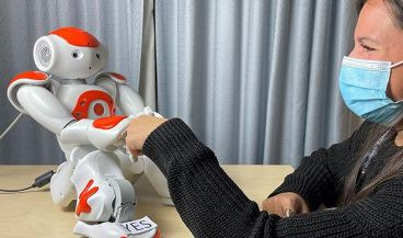 Robot Nao (Foto. Universidad de Cambridge)