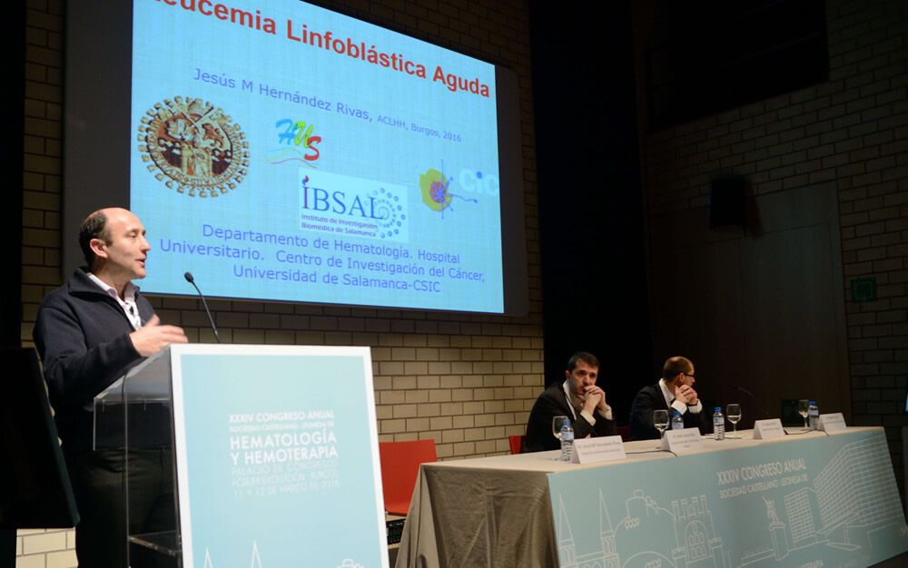 El doctor Hernández Rivas, el pasado mes de marzo, durante un encuentro regional en Burgos. 
