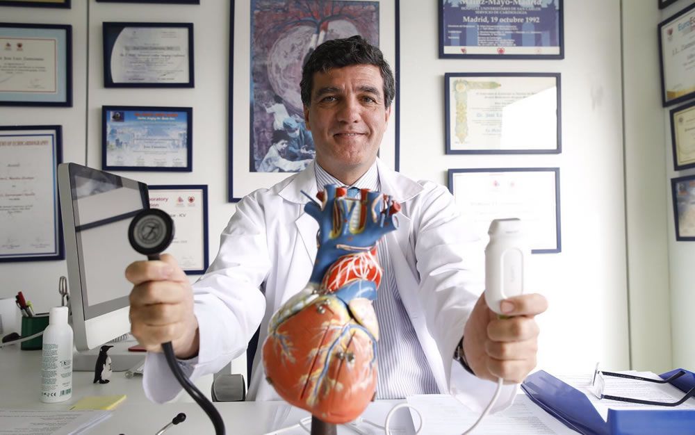 El doctor José Luis Zamorano