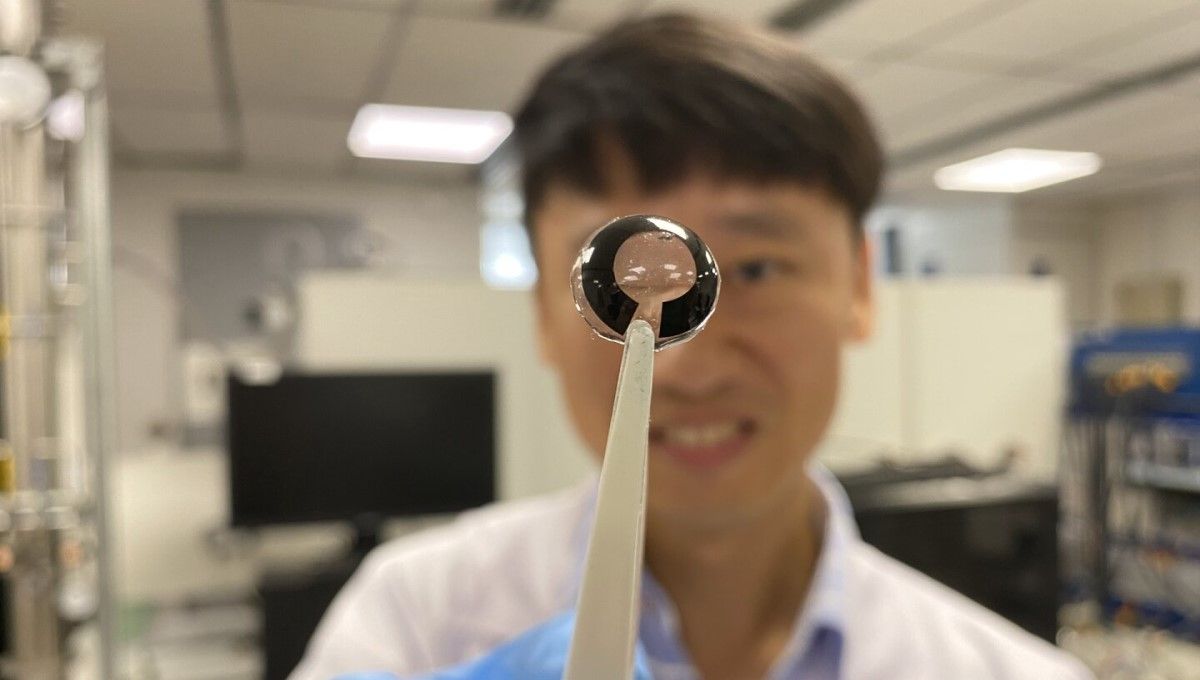 Batería flexible para las lentes de contcato inteligentes (Foto. Universidad Tecnológica de Nanyang)