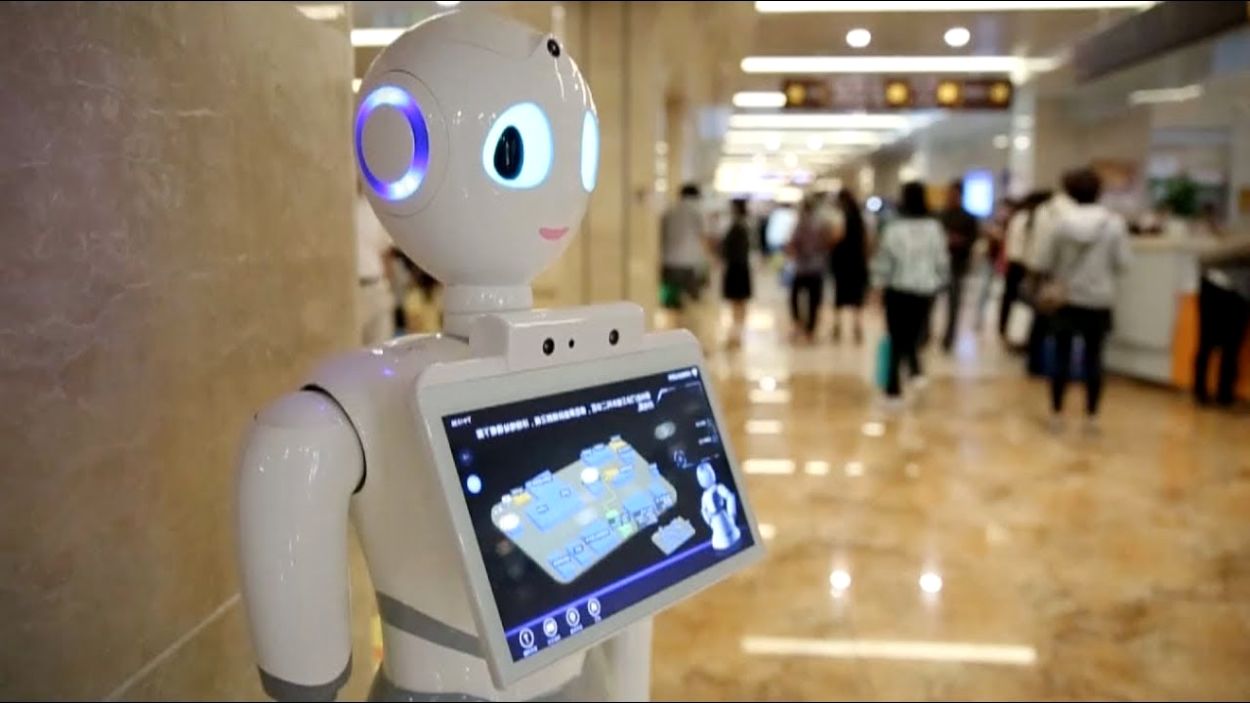 El robot Xiao Yi, que significa pequeño doctor