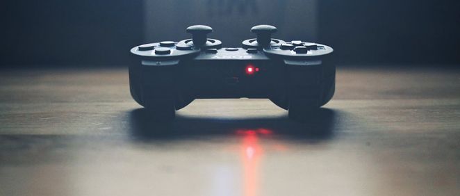 Un videojuego permite entrenar al cerebro para distinguir una conversación con un elevado ruido de fondo