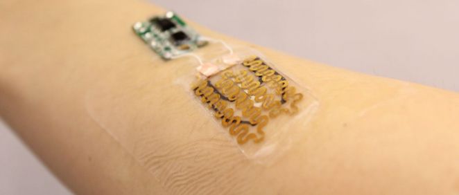 Vendaje inteligente que trata heridas crónicas. ("Nano Lab Sameer Sonkusale, Tufts University").