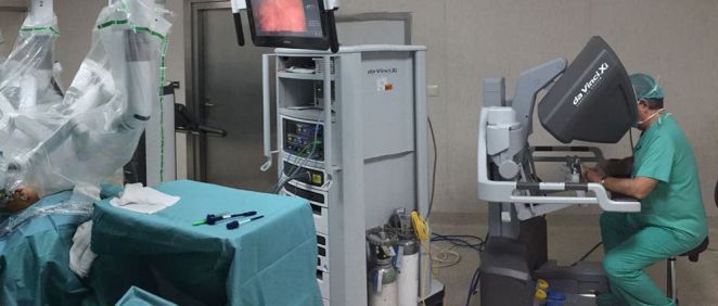 El robot Da Vinci permite que los pacientes de cáncer de próstata preserven mejor la erección
