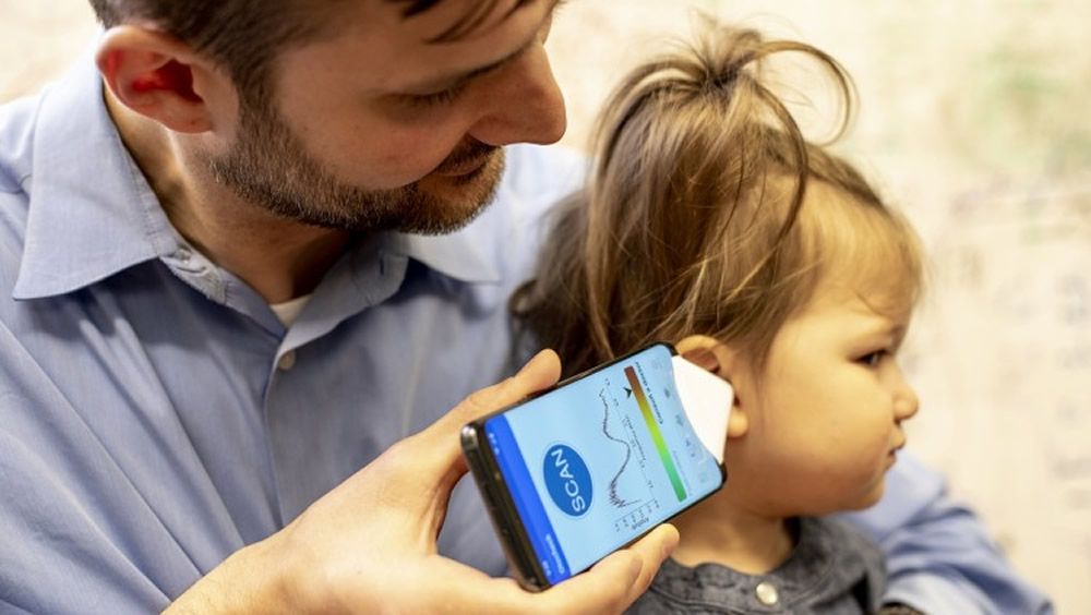 Una app para el móvil capaz de detectar las infecciones de oído en niños gracias al micrófono