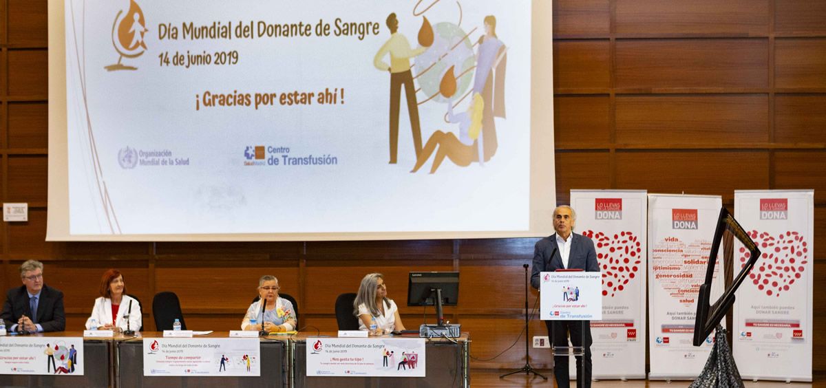 El consejero en funciones de Sanidad de la Comunidad de Madrid, Enrique Ruiz Escudero