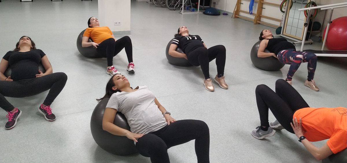Mujeres embarazadas haciendo ejercicio físico/ Foto: UPM