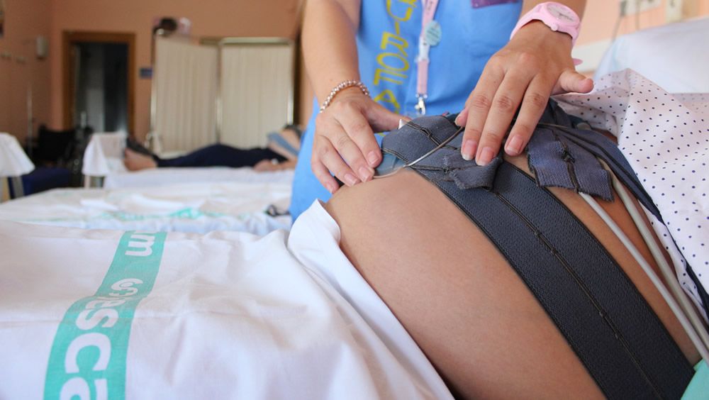 Unas 500 mujeres embarazadas asisten a las charlas 'Tu parto en el Hospital de Albacete'