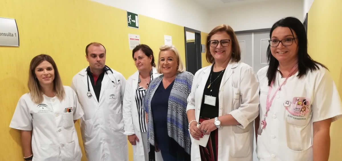 Miembros del Hospital Infanta Elena de Huelva (Foto. Twitter Consejería de Salud Andalucía)
