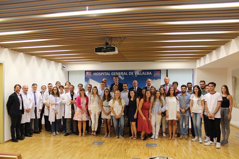 Alumnos y profesores en el Hospital General de Villalba