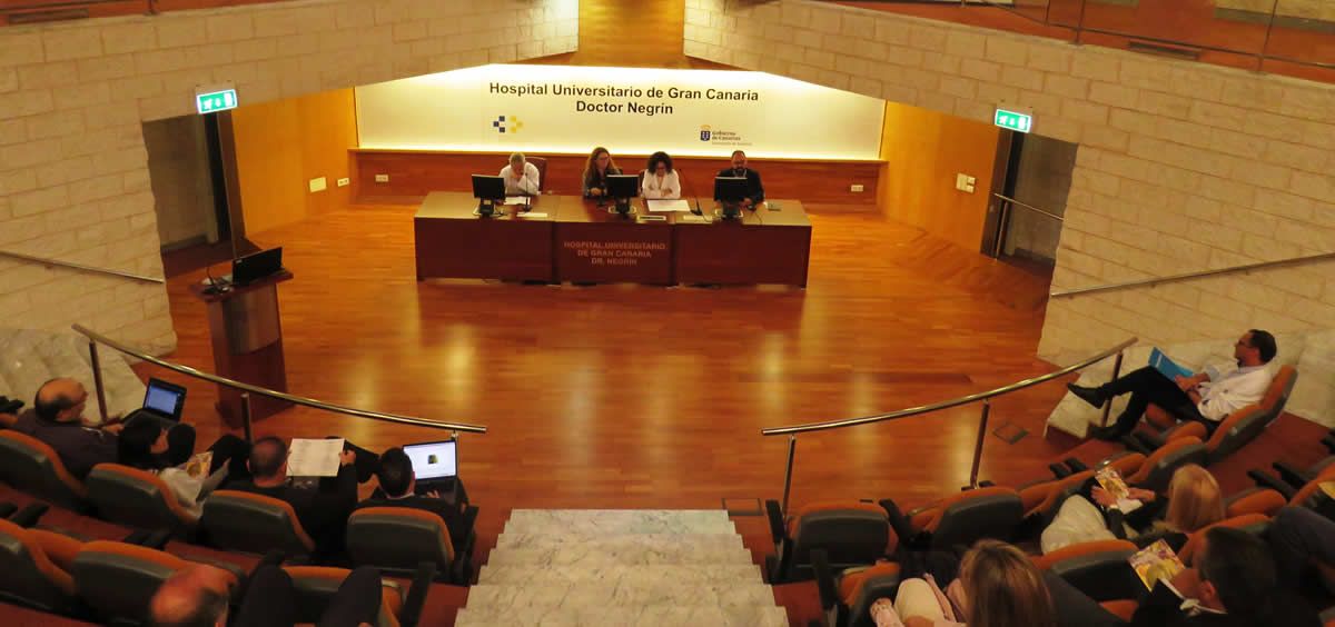 Momento del acto inaugural del taller celebrado en el Auditorio Dr. Alfonso Medina (Foto.Hospital Dr. Negrín)